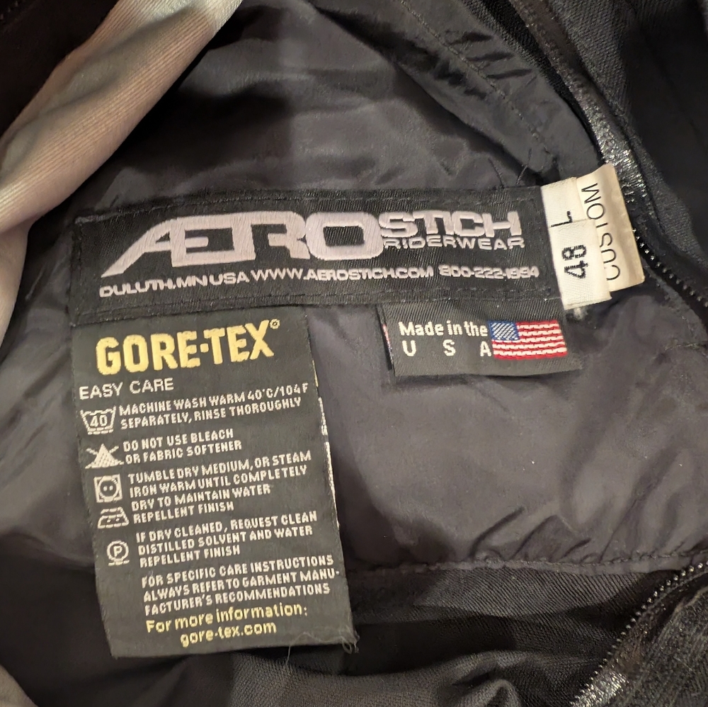 Aerostich Roadcrafter 1 Piece Gore-tex Motorcycle Suit Size Large - Picture 13 of 13